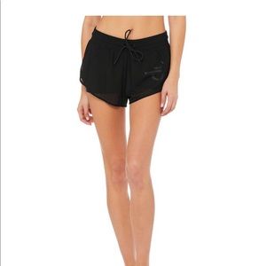 ALO AMBIENCE SHORT - GRAPHIC